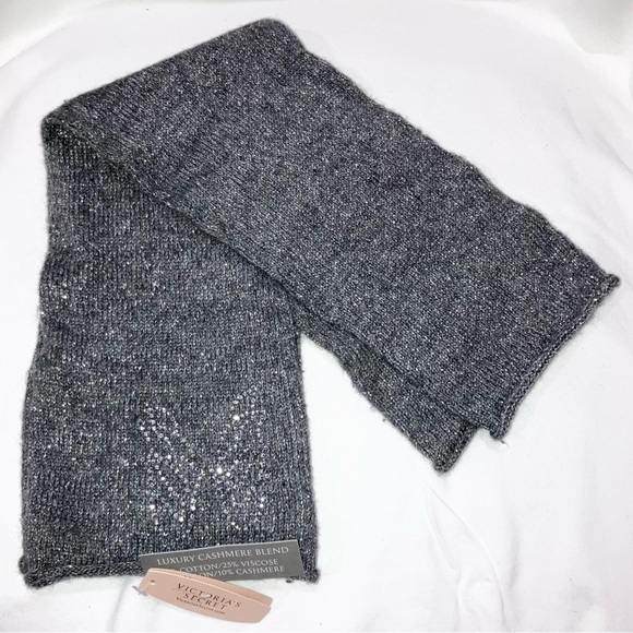 Victoria's Secret Cashmere Blend Gray Silver Crystal Angel Wing Leg Warmers NWT - Picture 2 of 4